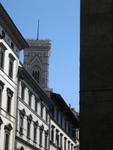 Street scene 5:  Approaching the Duomo