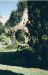 rome2001_kla ninfa archway w ruins