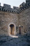 rome2001_lma sermoneta castle courtyard