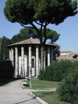 rome2001_mic hercules temple 1