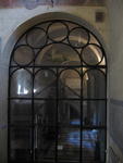 S.Agnese fuori le Mura:  Glass door to the Basilica
