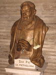 S.Lorenzo:  Statue of St Padre Pio