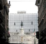 Victor Emmanuel Monument in restoration